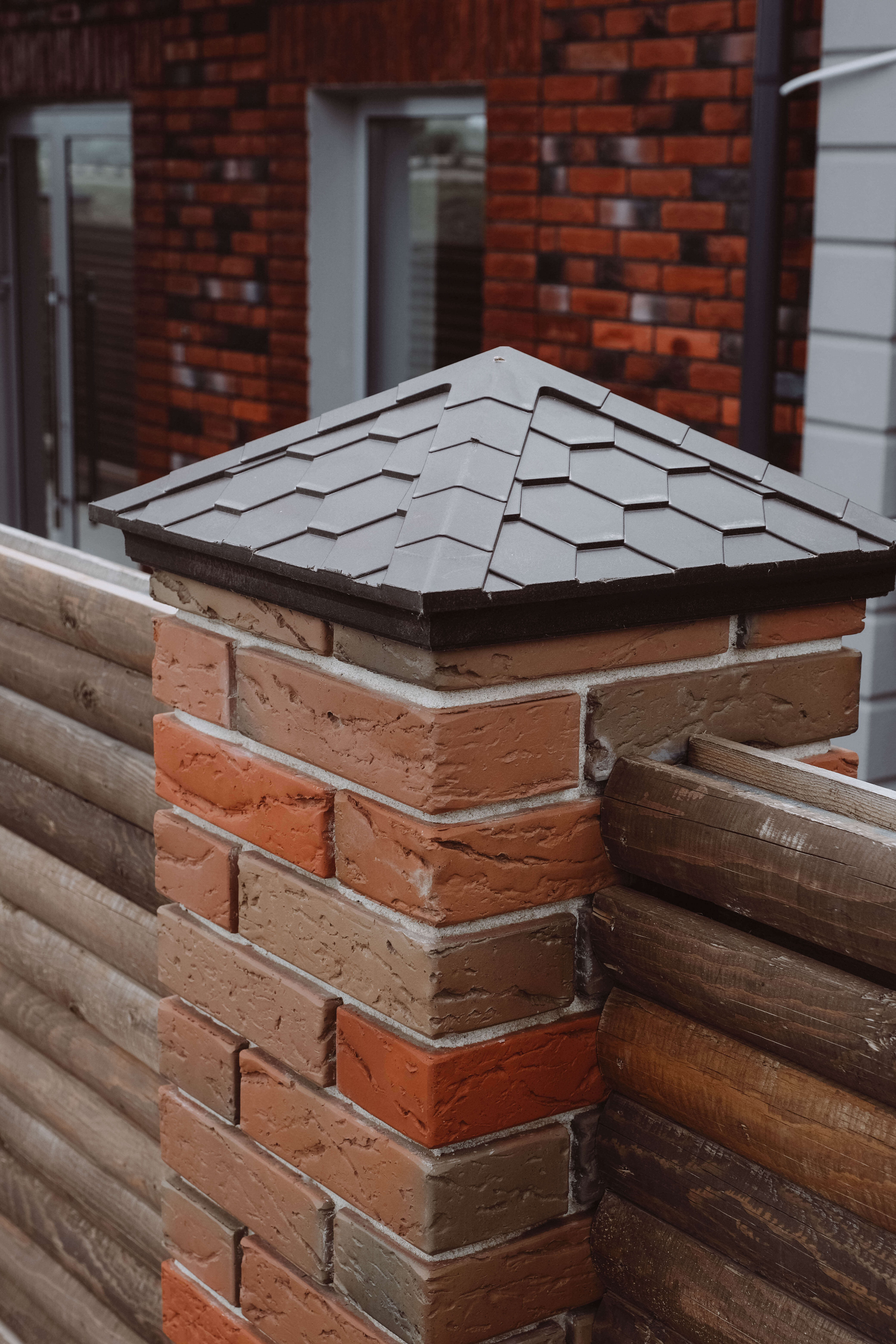 Колпак Zking Эверест Коричневый на столб 1.5х1.5 кирпича (390х390мм) в Куйбышеве фото